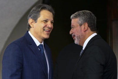 O ministro da Economia, Fernando Haddad, e o presidente da Câmara, Arthur Lira