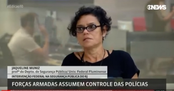Professora da UFF que exp&ocirc;s na TV vis&atilde;o cr&iacute;tica &agrave; interven&ccedil;&atilde;o no Rio recebe mensagens de solidariedade