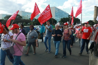 STF n&atilde;o julga data-base e servidores voltam a falar com ministros sobre a a&ccedil;&atilde;o