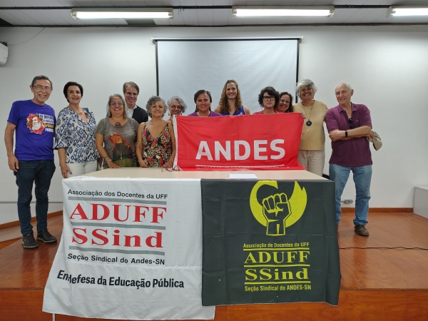 Semin&aacute;rio da Aduff debate desafios do sindicalismo na atualidade